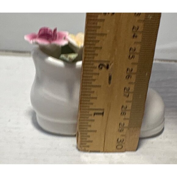 Handcrafted Royale Stratford Porcelain Boot With Floral Arrangement England 3 x - Picture 10 of 12